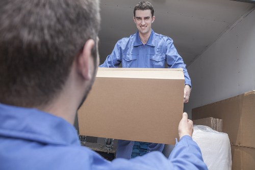Local van service for Claphampark home and flat moves