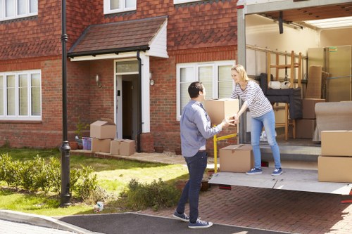 Moving truck service in Claphampark for local home relocations