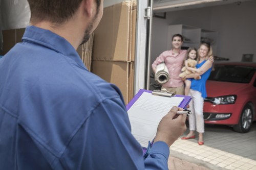 Professional furniture removals in Claphampark for safe home moving