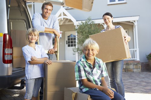 Man and van pricing explained for a flat move in Claphampark